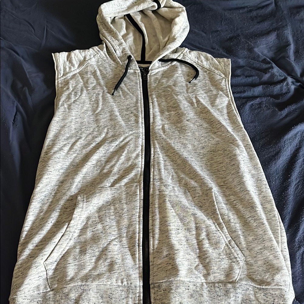 21men Charcoal Hooded Vest